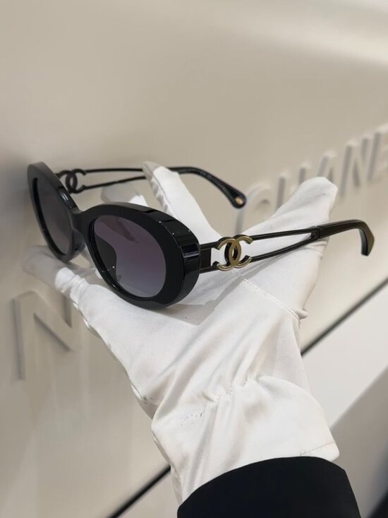 Chanel 9179 Oval Shades • Black/Gold CC • 52□18-140 • Luxury Eyewear main image 8